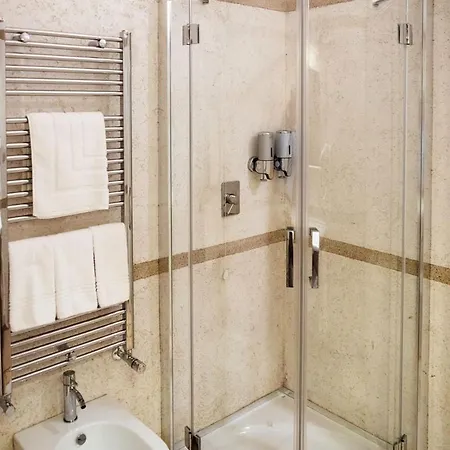Bed & Breakfast La Magione 4*